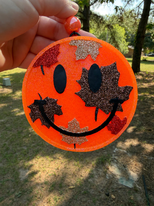Smiley Face w/Leaves Freshie